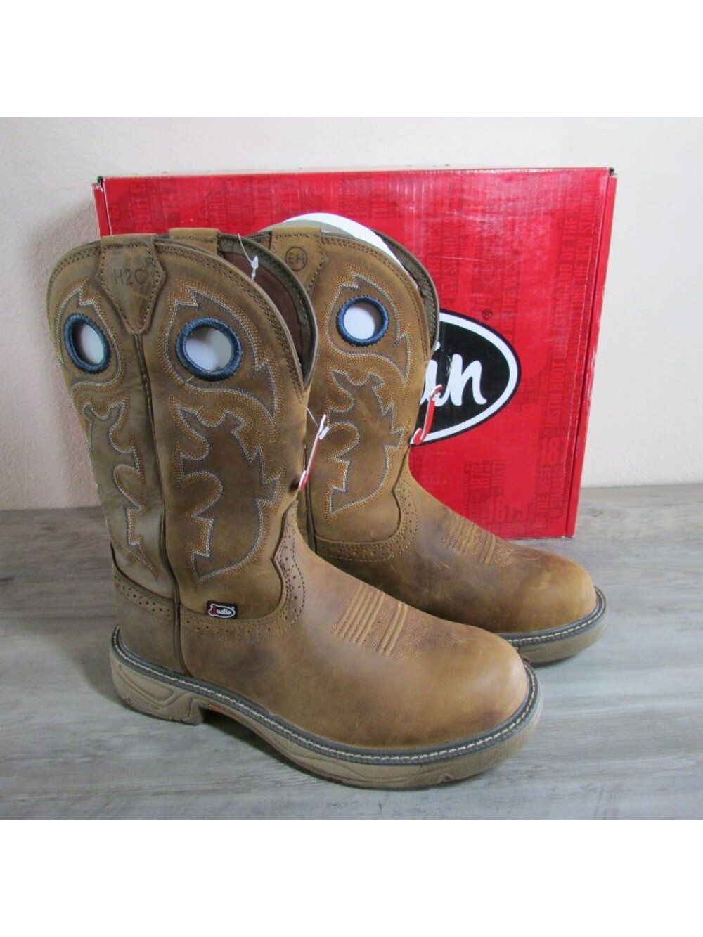 Justin Men's Rush 11" Waterproof Round Toe Boot Barley Brown Cowhide SE4332